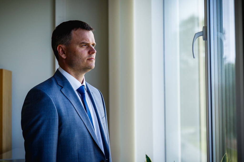 Madis Kallas_fotograaf - Harry Tiits.jpg
