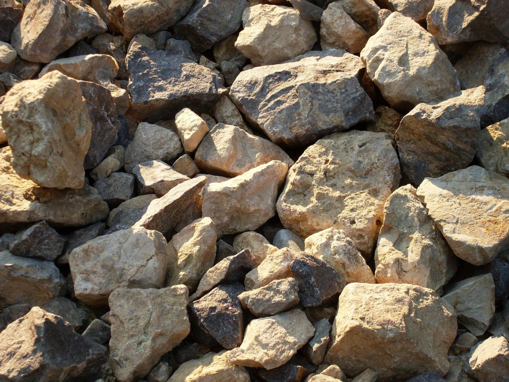 stones-2952762_1920.jpg