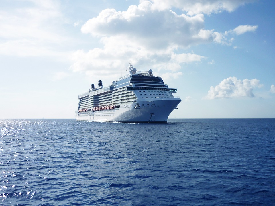 cruise-ship-788369_960_720.jpg