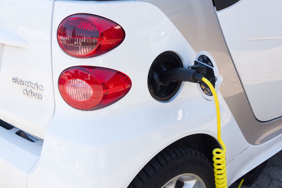 electric-car-734573_960_720.jpg